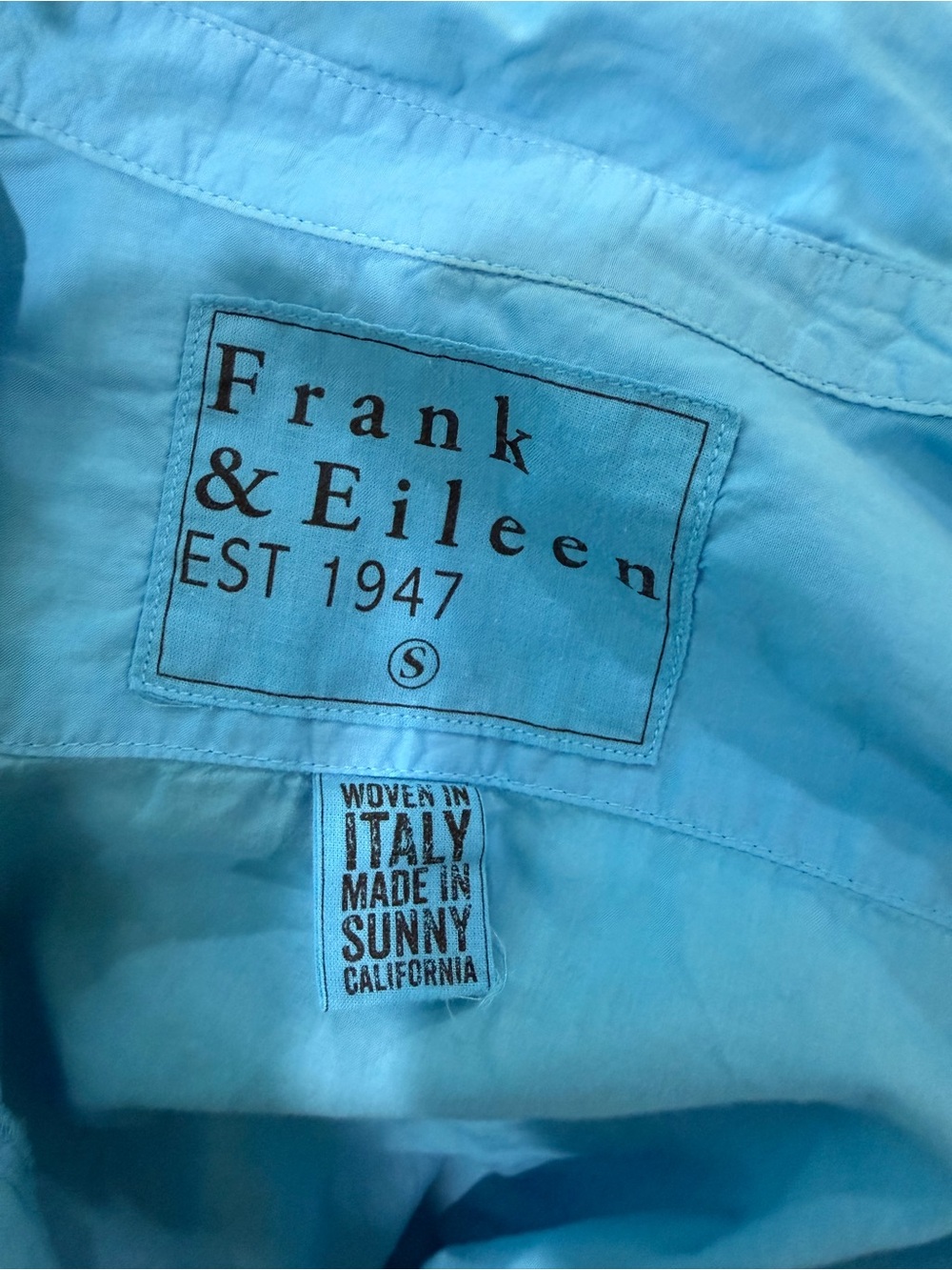 Frank & Eileen Sky Blue Button Down Shirt